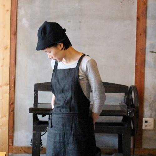 LINEN APRON c/#BLACK エプロン MMM MADE 通販 10984424｜Creema