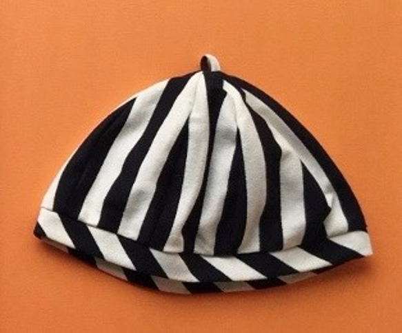 貝雷帽| MONOTONE BORDER全棉汗布針織貝雷帽單調邊界 第4張的照片
