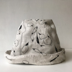 マルハネ・エンブロイダリー HELMA HAT｜LINEN GRAYBEIGE *手描き刺繍*絵の帽子 8枚目の画像