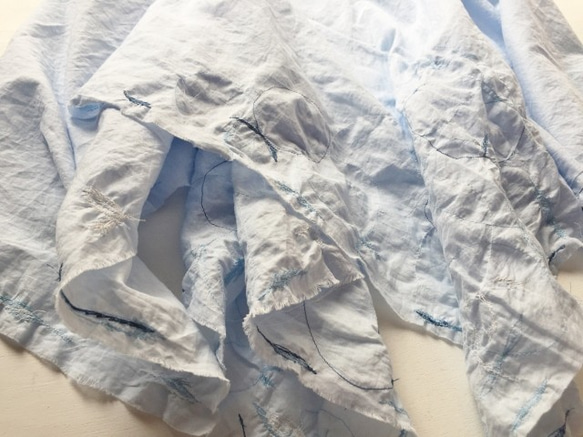 ABUKU SCARF ｜透過する水の羽衣 "maruhane-embroidery" c/#WATER 9枚目の画像
