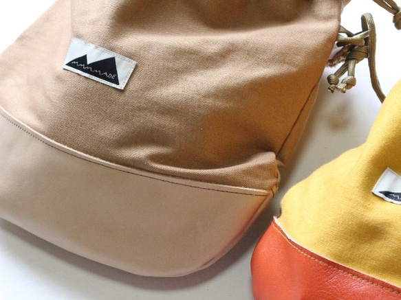 KURI BAG | CAMEL 4枚目の画像