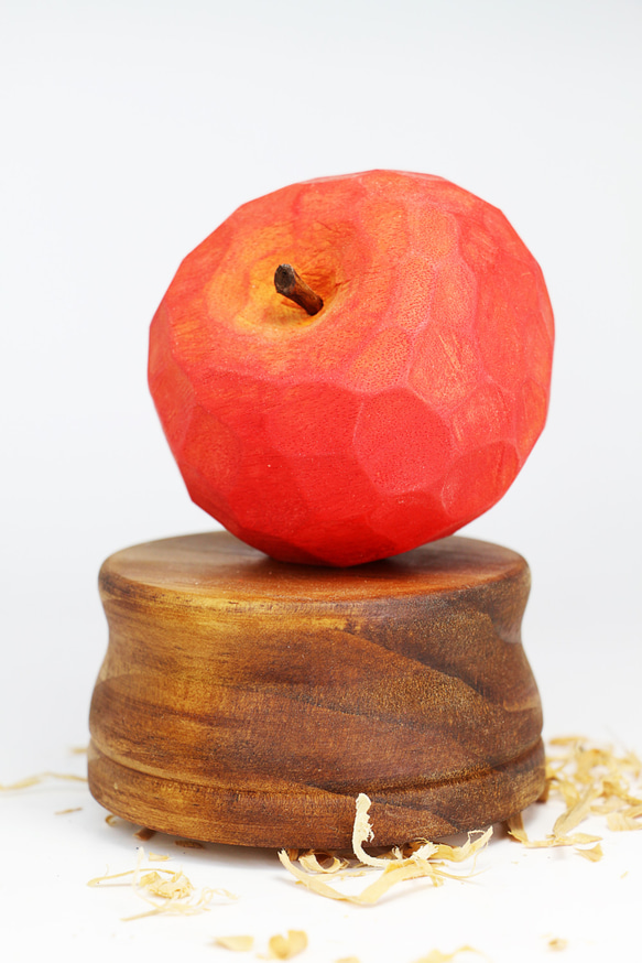 木製蘋果音樂盒--木刻--純手工--手作【可選色】 第3張的照片