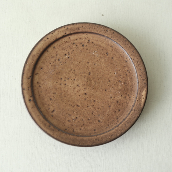 皿（１５cm）（モカマット） 1枚目の画像