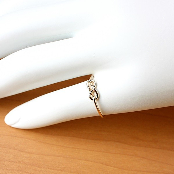 ＊14kgf＊インフィニティ結び＊リング【金】  Infinity knot gold ring 3枚目の画像