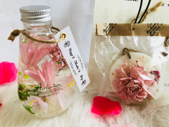 ︎母の日 ギフト✴︎  桜のハーバリウムとピンクのアロマ ワックスバーのセット 1枚目の画像