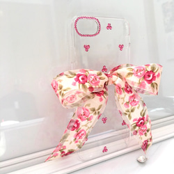 縁結び♡iPhone7ケース&iPhone8ケース スワロフスキーとバラ柄オーガンジーリボン 1枚目の画像