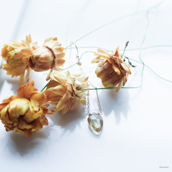 ◆[蜜糖石英] [文石] [14kgf] OnePetal花瓣蜜蠟花花鏈耳環 第1張的照片