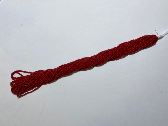 チェコ製★糸通しグラスビーズ★11/0サイズ ★ダークレッド色★1m★リュビネル針★糸通しビーズ★CZ11DR-O 5枚目の画像