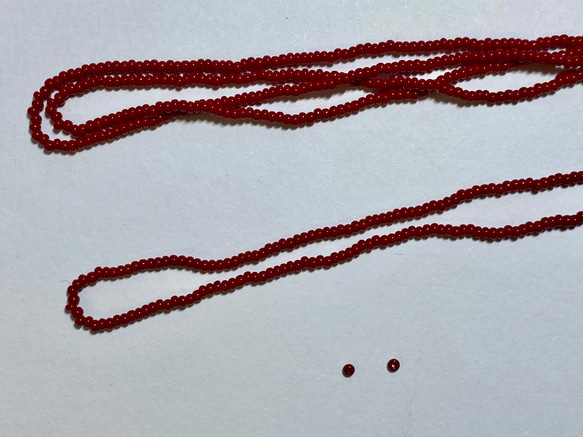 チェコ製★糸通しグラスビーズ★11/0サイズ ★ダークレッド色★1m★リュビネル針★糸通しビーズ★CZ11DR-O 7枚目の画像