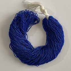 極小サイズ★チェコ製★マットな青色★20/0サイズ★1m★リュビネル針★糸通しビーズ★CZ20CBI-MTMB 2枚目の画像