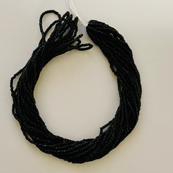 チェコ製★糸通しビーズ★3カット★11/0サイズ ★黒色★1mオートクチュール刺繍★CZ11BL-3C 2枚目の画像