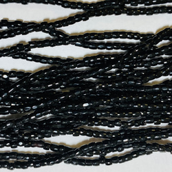 チェコ製★糸通しビーズ★3カット★11/0サイズ ★黒色★1mオートクチュール刺繍★CZ11BL-3C 3枚目の画像