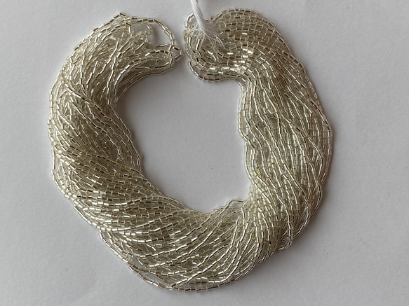 ヴィンテージ竹ビーズ★イタリア製ヴェネツィア★シルバーラインクリア色★1m★リュビネル針★糸通しビーズ★VV2C-SLB 2枚目の画像