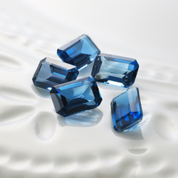 1粒売り 宝石質 ロンドンブルー トパーズ レクタングル 6×4mm 2枚目の画像