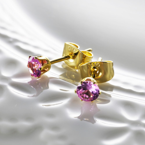 ピンクサファイアピアス 4㎜ サージカル ピアス（スタッド・一粒  