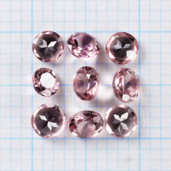 1粒売り 大人ピンクの宝石質マラヤガーネットAAA　ラウンドファセットカット3×3mm 3枚目の画像