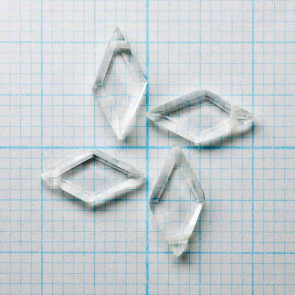 2粒売り 宝石質クリスタルAAA　ダイヤカット10×5mm 3枚目の画像