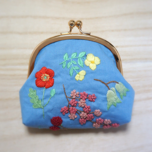 刺繍がま口ポーチ ✢︎ 植物図鑑 ✢︎ みちくさ ✢︎ 中サイズ