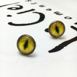 手作りイヤリング青銅の猫の瞳の印象〗〗明るい黄色の猫 1枚目の画像