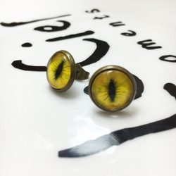 手作りイヤリング青銅の猫の瞳の印象〗〗明るい黄色の猫 2枚目の画像