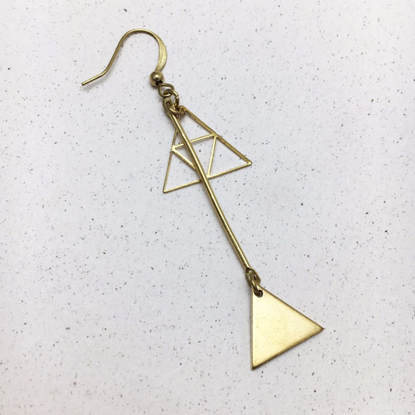 ◙可改夾式◙幾何垂墜黃銅大耳環 - 魔法咒（單1支） 第3張的照片