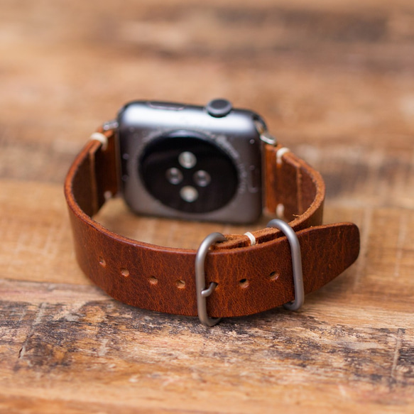 AW1 [新品] 棕色義大利皮革錶帶 適用於 Apple Watch Series 7 相容 第3張的照片