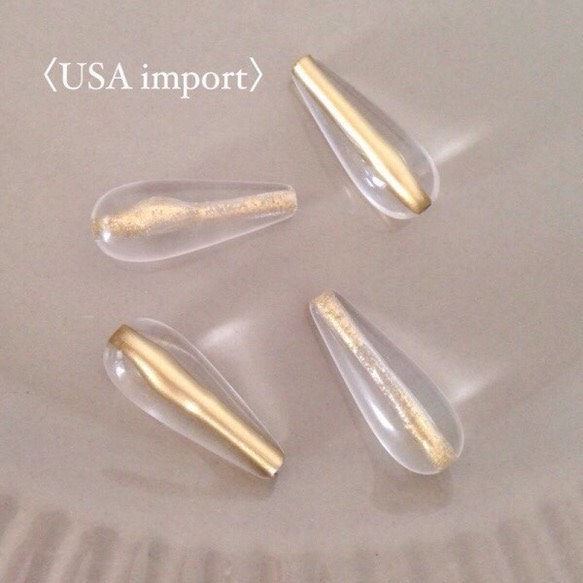 〈USA import〉クリア×ゴールドライン ドロップアクリルビーズ （12個 ） 1枚目の画像