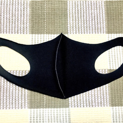 《再販》【送料無料】洗える　水着素材　夏　涼しい　マスク　フリーサイズ　男女　速乾　日本製　ブラック　黒 4枚目の画像