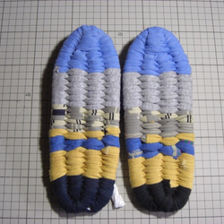 手編み布ぞうり(２３．５㎝）　リメイドＴシャツ　Ｃ３８ 5枚目の画像