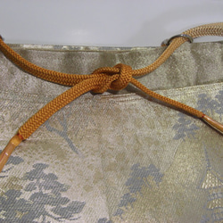 着物帯バッグ　金糸風景樹木文様　「松尾」　ｍ06 8枚目の画像