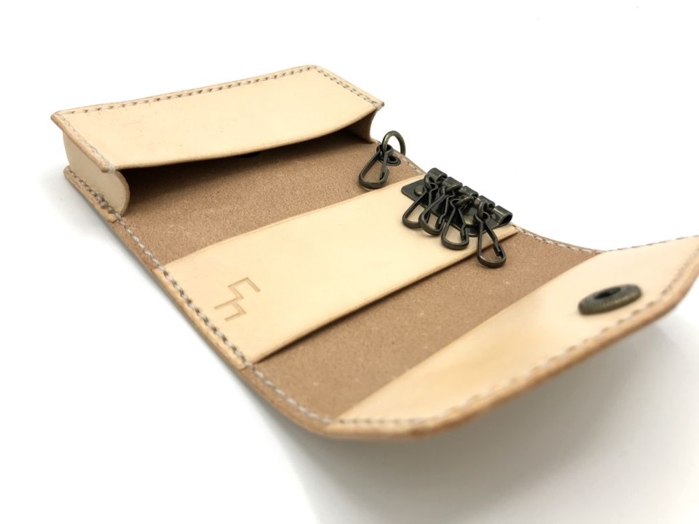 4連スマートキーキーケース　本革・レザー【選べるカラー・名入れ無料】【商品番号：ch405】