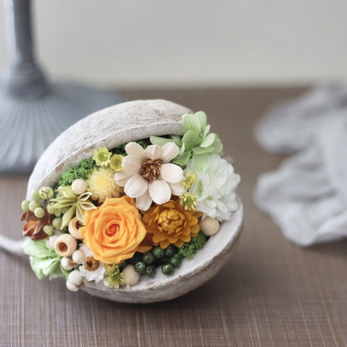 木の実のアレンジメント ブッダナッツ オレンジ系 プリザーブド