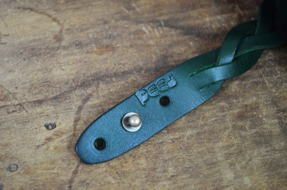 【Peej】'Outie' Leather Bracelet / Green 5枚目の画像