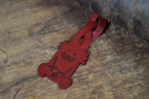 【Peej】'Outie' Leather Bracelet / Red 1枚目の画像