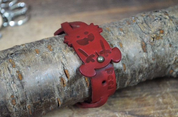 【Peej】'Outie' Leather Bracelet / Red 4枚目の画像