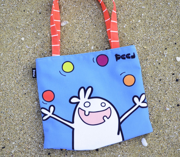 "Day at the beach" Double Sided Designed Canvas Shoulder Bag 1枚目の画像