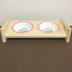 (ヒノキ)ご飯テーブル2つ穴・飾り彫・ハンドメイド⭐️器付き⭐️ 1枚目の画像