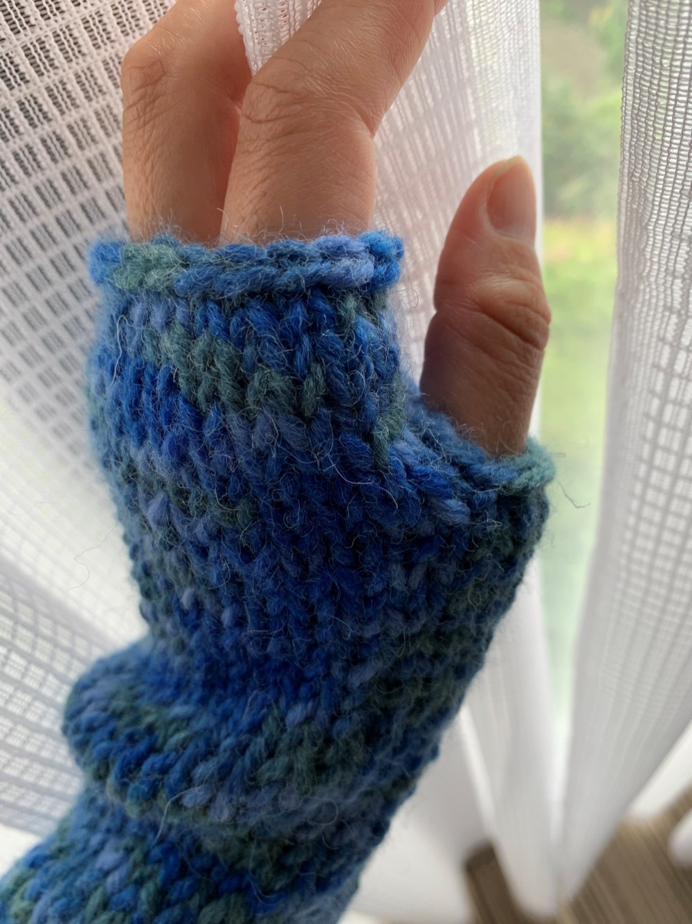 【一点物】ミトン & アームウォーマー（ブルー系）ウール100%（ゆったりサイズ・ユニセックス）