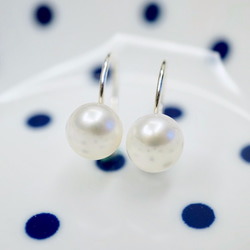 ITS：216【耳環系列・天然淡水珍珠・8mm】925銀精緻細緻耳夾式耳環。附精美包裝盒。 第2張的照片
