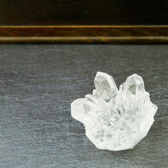 4月生まれの誕生石キャンドル（水晶） 2枚目の画像