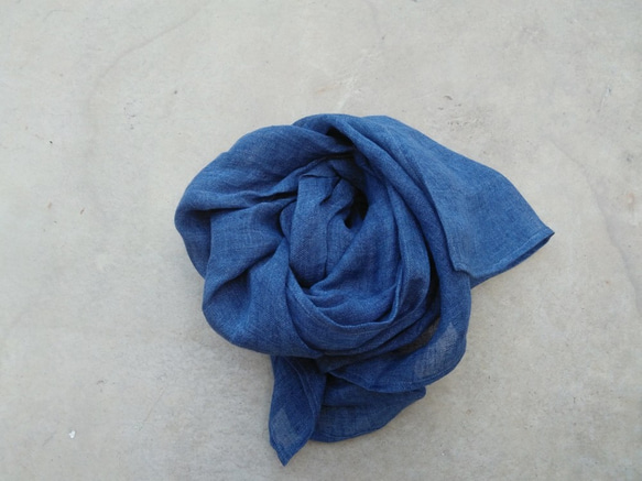 Feliz & Recap [ 砂洗亞麻圍巾 ]  亞麻  藍 第1張的照片