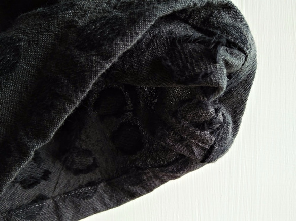 Feliz & Recap [ 圓點胖胖低檔八分褲 ] 先染布 純棉 灰黑 秋冬款 第10張的照片