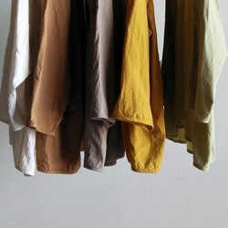 Feliz & Recap [ 小Ｖ領八分袖衫 ] 水洗棉  芥黃 第3張的照片