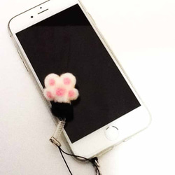 cat hand☆マーヤの手☆携帯クリーナーストラップ 2枚目の画像