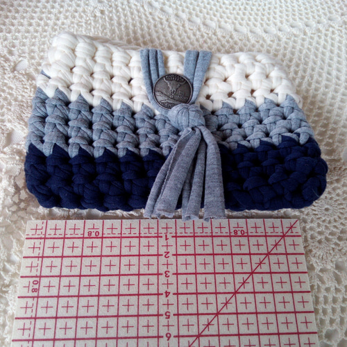 Tシャツヤーン、ズバゲッティのポーチ。 移動ポケットとしても ポーチ