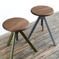 TRIPOD STOOL – LOW / WALNUT 5枚目の画像