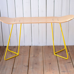 Skateboard stool (Yellow）  / スケートボードスツール（イエロー） 2枚目の画像