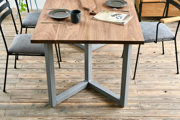 DINING TABLE – Double rectangle frame / WALNUT 4枚目の画像