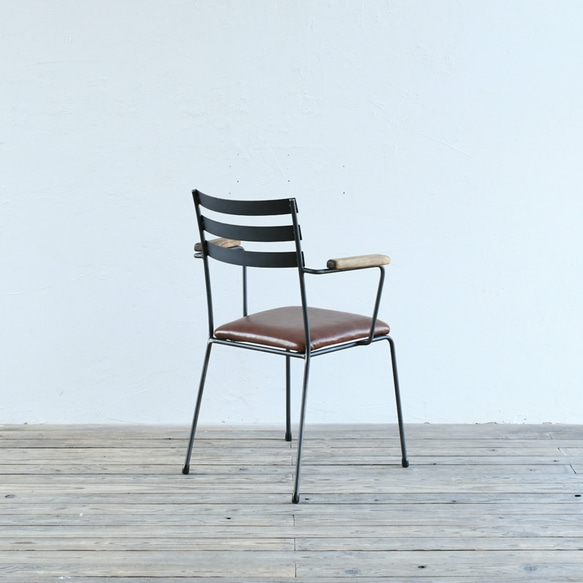 BASIC ARMCHAIR – Leather Seat　チェア・イス 3枚目の画像