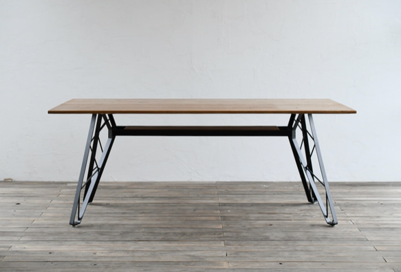 SULKTABLE – truss reg / OAK  　アイアン ダイニングテーブル 2枚目の画像